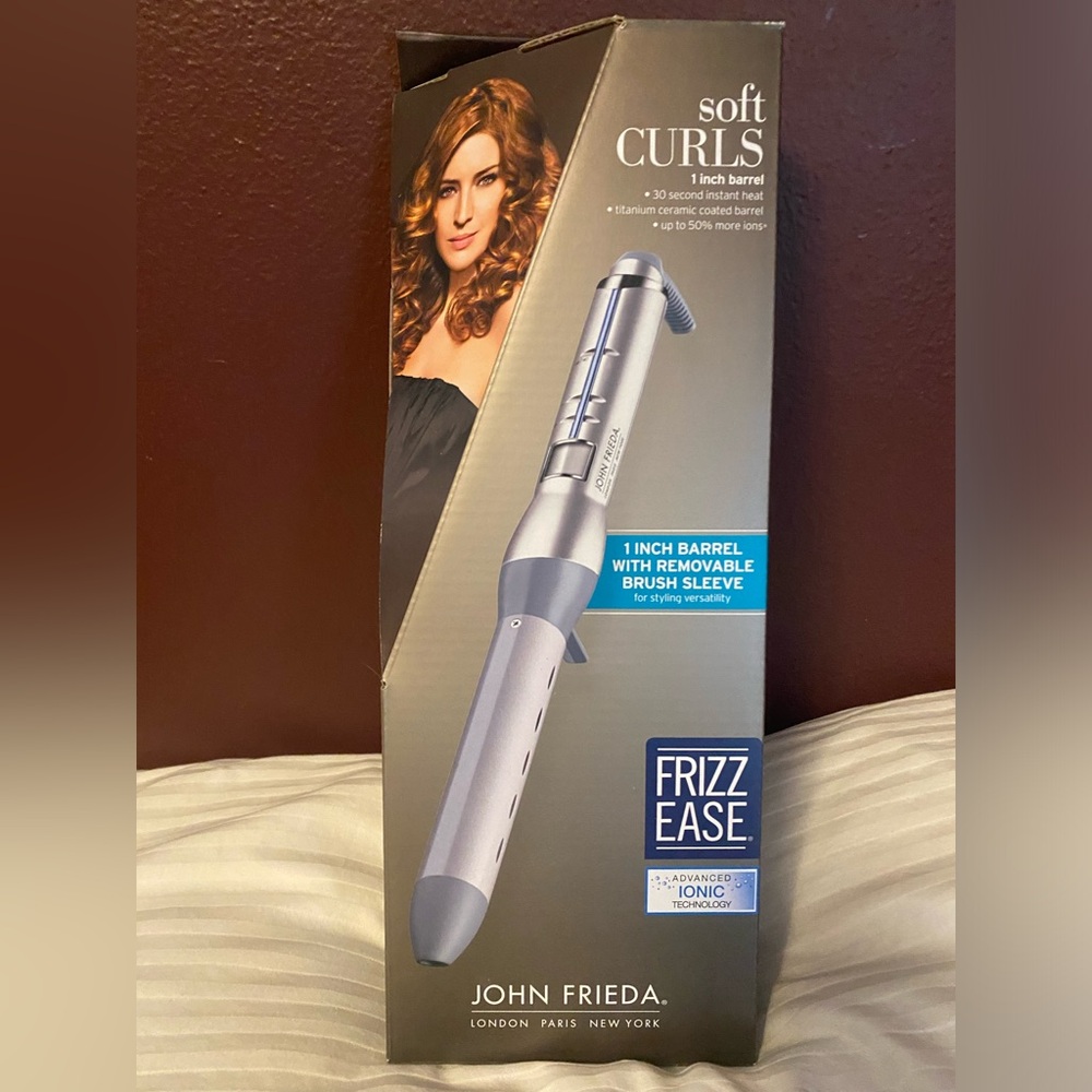 John Frieda 1in curling barrel